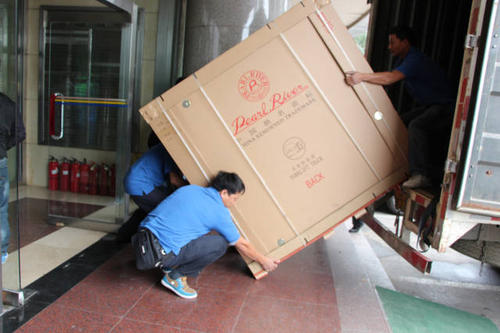 梓潼钢琴贵重工艺品无忧运